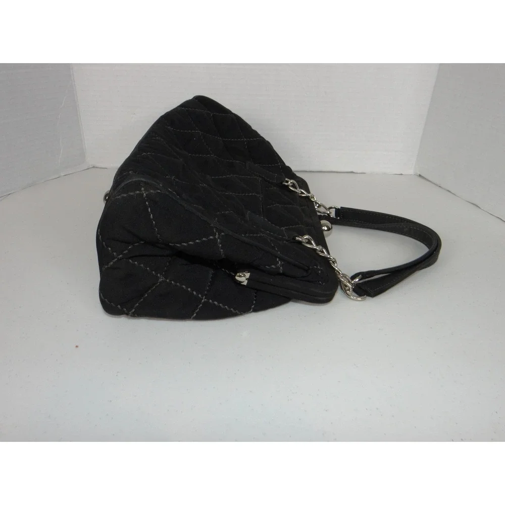 Vera Bradley Black Quilted Microfiber Kiss Lock Frame Handbag Floral Lining 3648